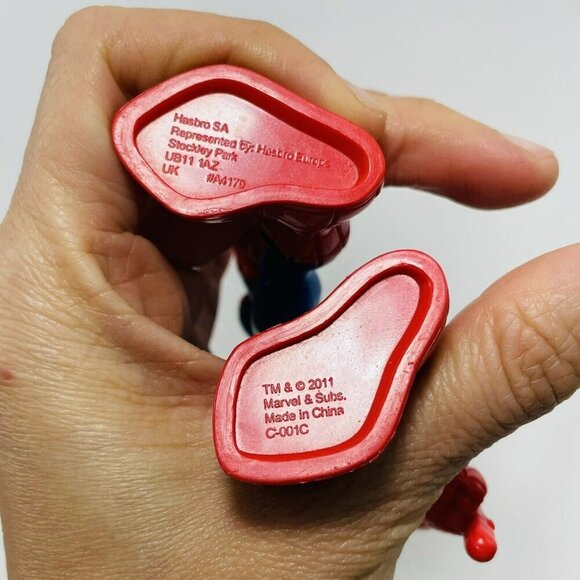 Hasbro Marvel Spiderman Figure Toy 5” Adjustable Posable Articulated Standalone - Picture 3 of 12